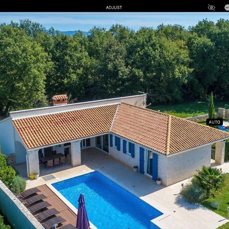 Villa Blanca With A Heated Private Pool Ruzici  Extérieur photo